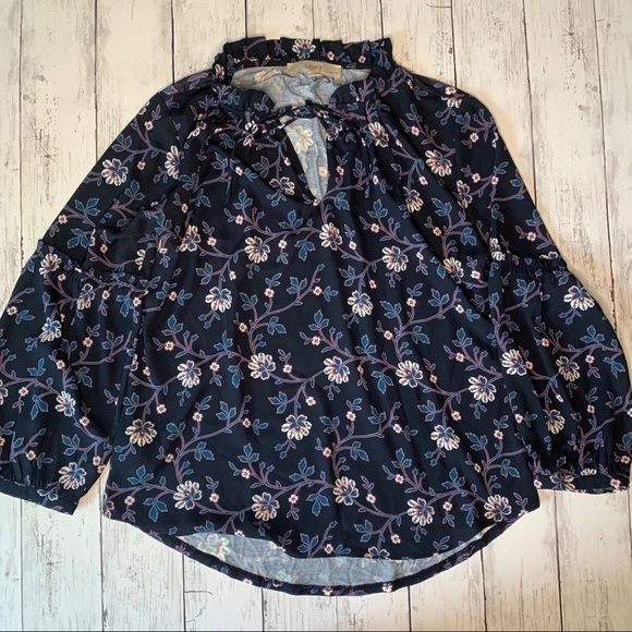 Ann Taylor Loft Blouse - Picture 2 of 4
